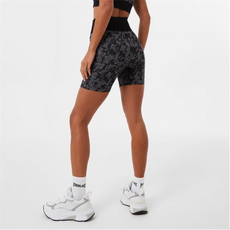 Black Everlast Camo Women's Shorts | 76391FAYK