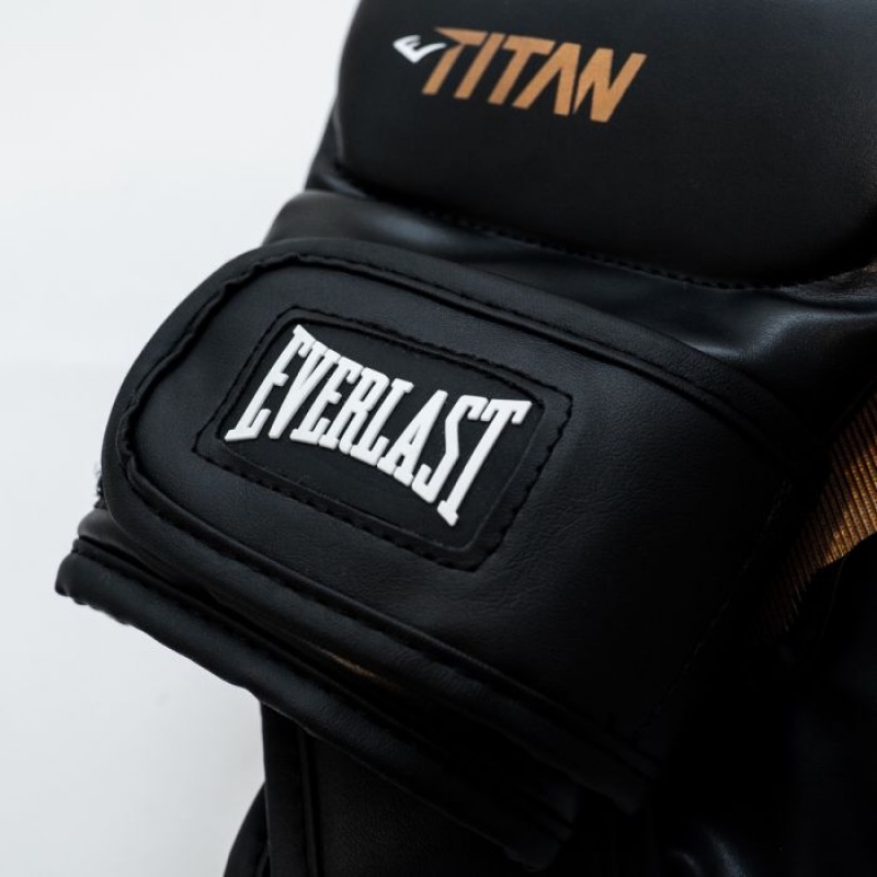 Black Everlast Titan Unisex MMA Gloves | 71308GQBH